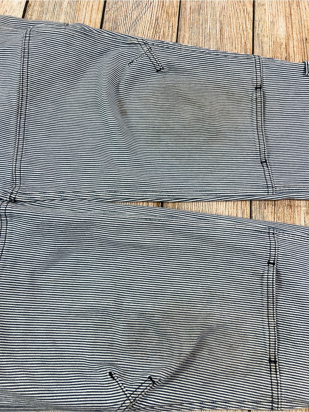 Women’s Duluth Trading Overalls Size Mx33 Rootstock Engineer Striped Gardening - Picture 10 of 13
